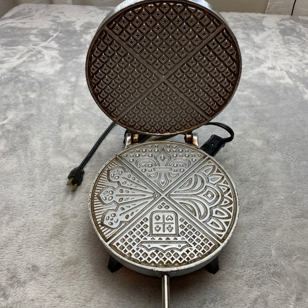 Vtg Pizzelle Maid Vitantonio Pizzelle Iron No 400 Italian Cookie Waffle Maker